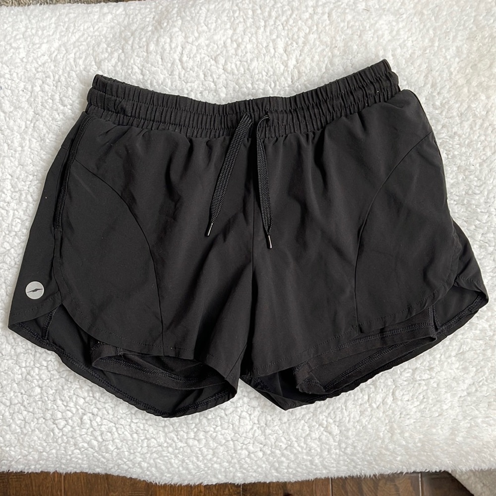Avia black athletic shorts